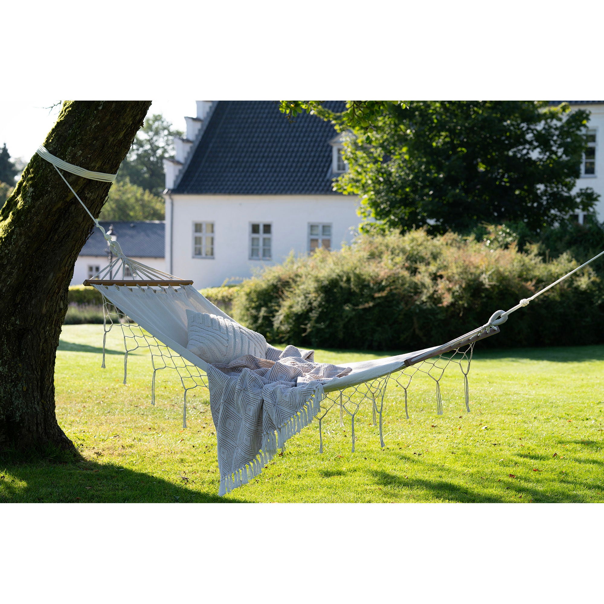 Edessa – Hängematte aus Baumwollmischung mit Holzstab, Off-White, 200 × 80 cm